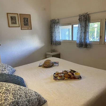 Apartment Climatise 2 Pieces, 4 Couchages, A Frejus, Proche Et Commerces, Parking Securise - Fr-1-226a-122 *